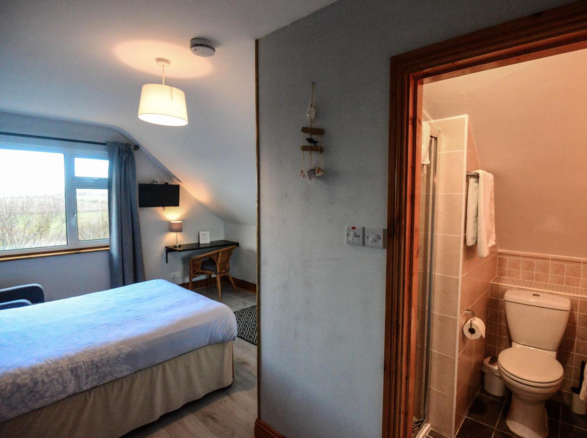 Bluetit Lodge Kilkee Dış mekan fotoğraf